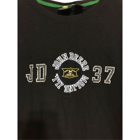 John Deere Long Sleeve T-shirt Size Large (L) - Picture 4 of 4